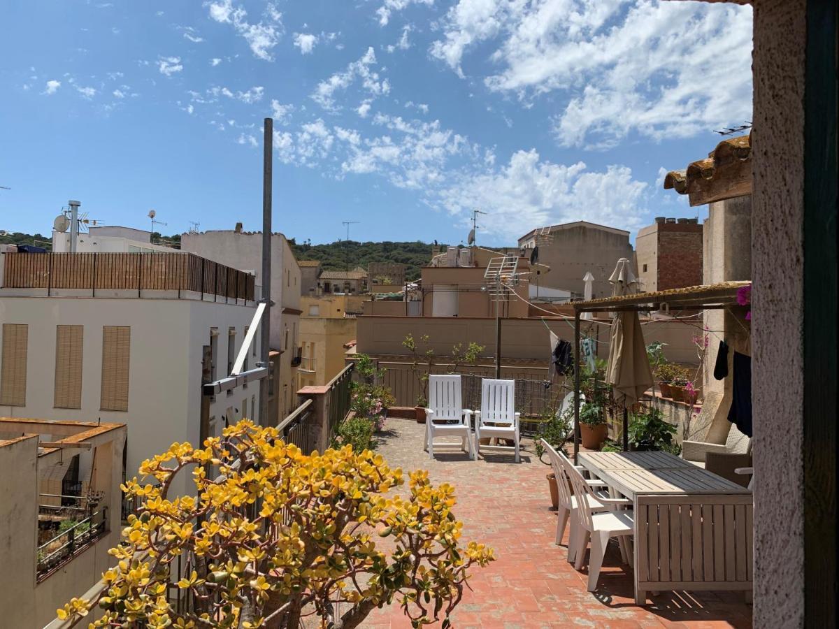 Notaria-Apartamento Y Estudio En Casco Antiguo, Al Lado De Playa, Rambla Y Monasterio, Con Acceso A Terraza Ajardinada Sant Feliu de Guíxols Buitenkant foto