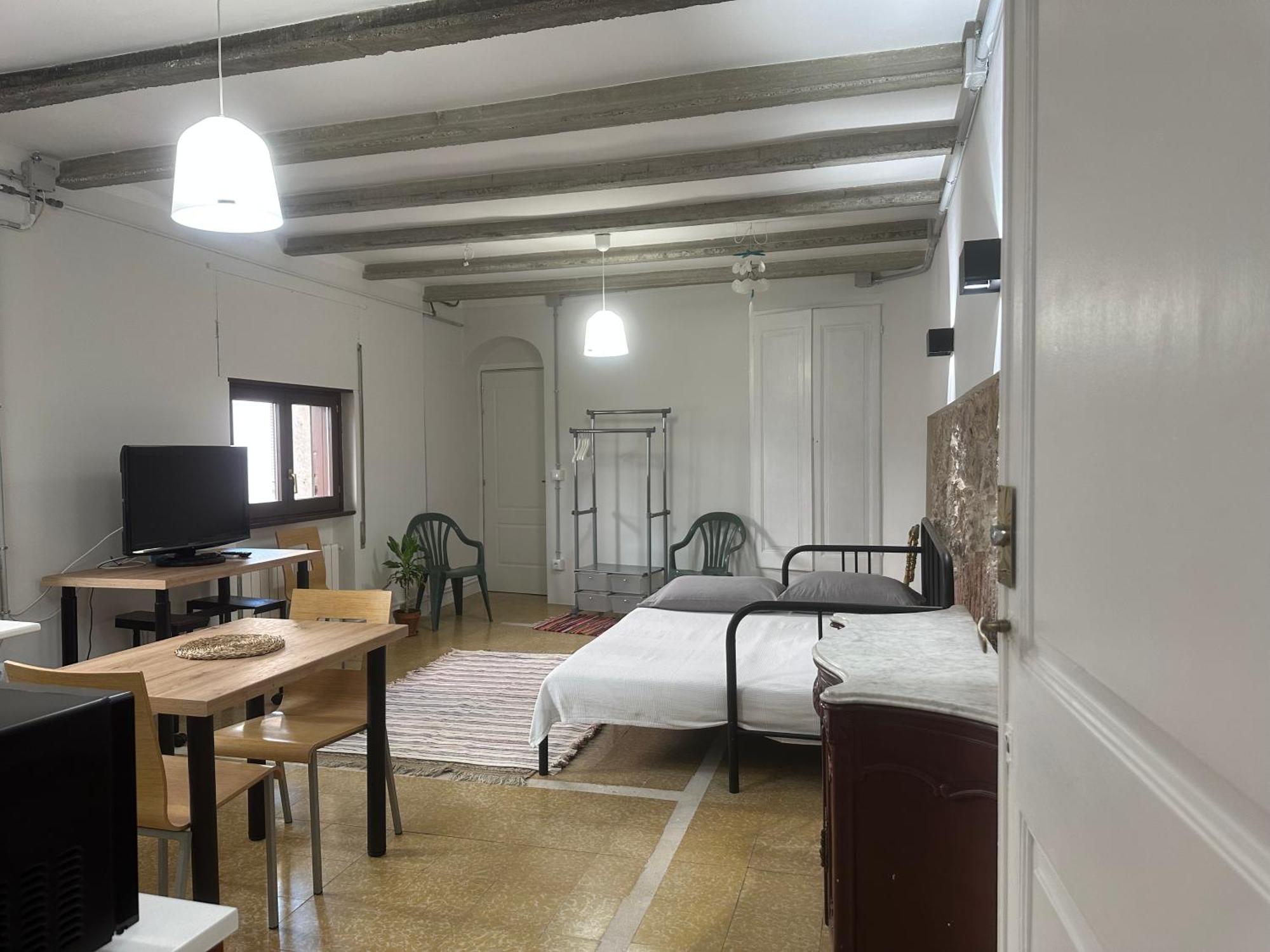 Notaria-Apartamento Y Estudio En Casco Antiguo, Al Lado De Playa, Rambla Y Monasterio, Con Acceso A Terraza Ajardinada Sant Feliu de Guíxols Buitenkant foto